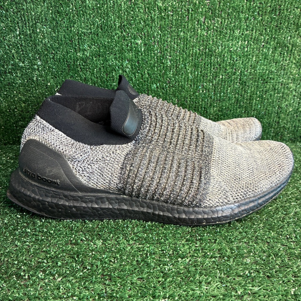 Adidas UltraBoost Laceless Mid Primeknit Running Sneaker Black Oreo Mens Sz 11.5